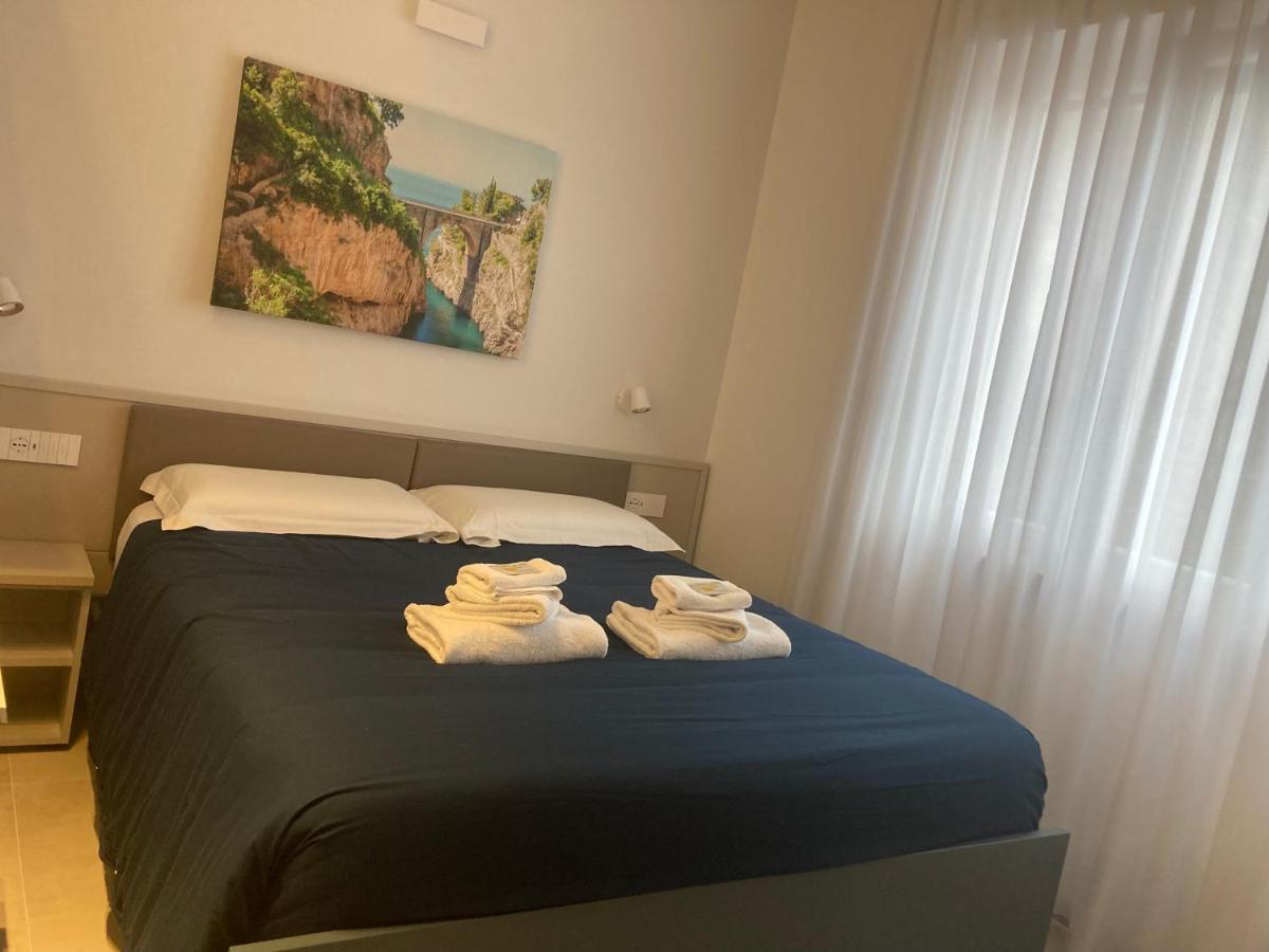Divina Holiday - Rooms Maiori Exterior foto
